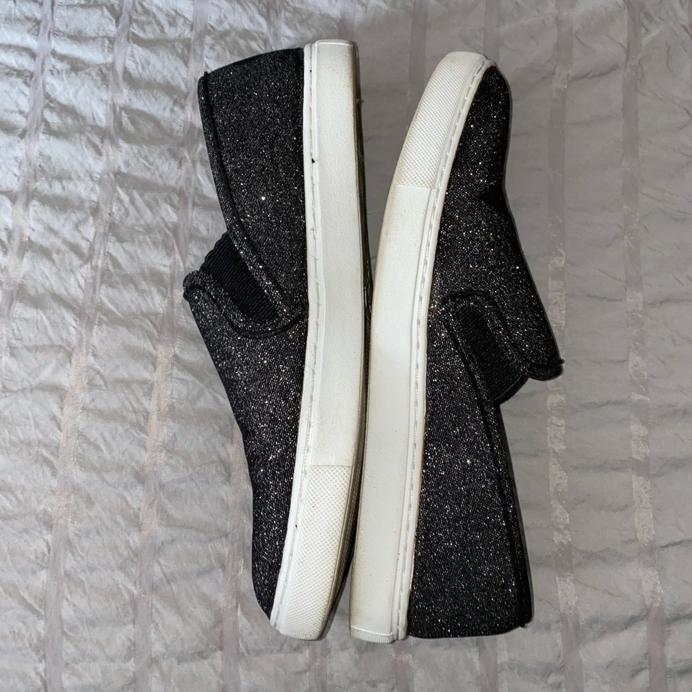 Black sparkle loader size 9